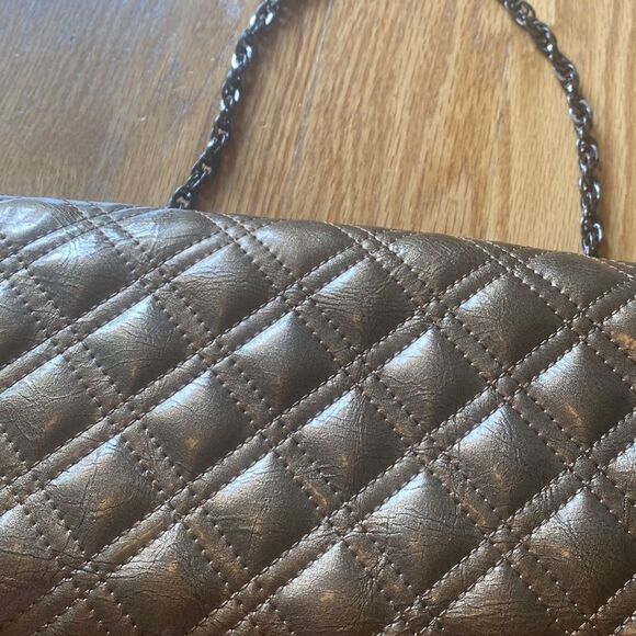 Vintage Clutch   - Picture 5 of 6